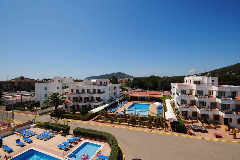 Casa Luis Apartments Santa Eularia des Riu Ngoại thất bức ảnh