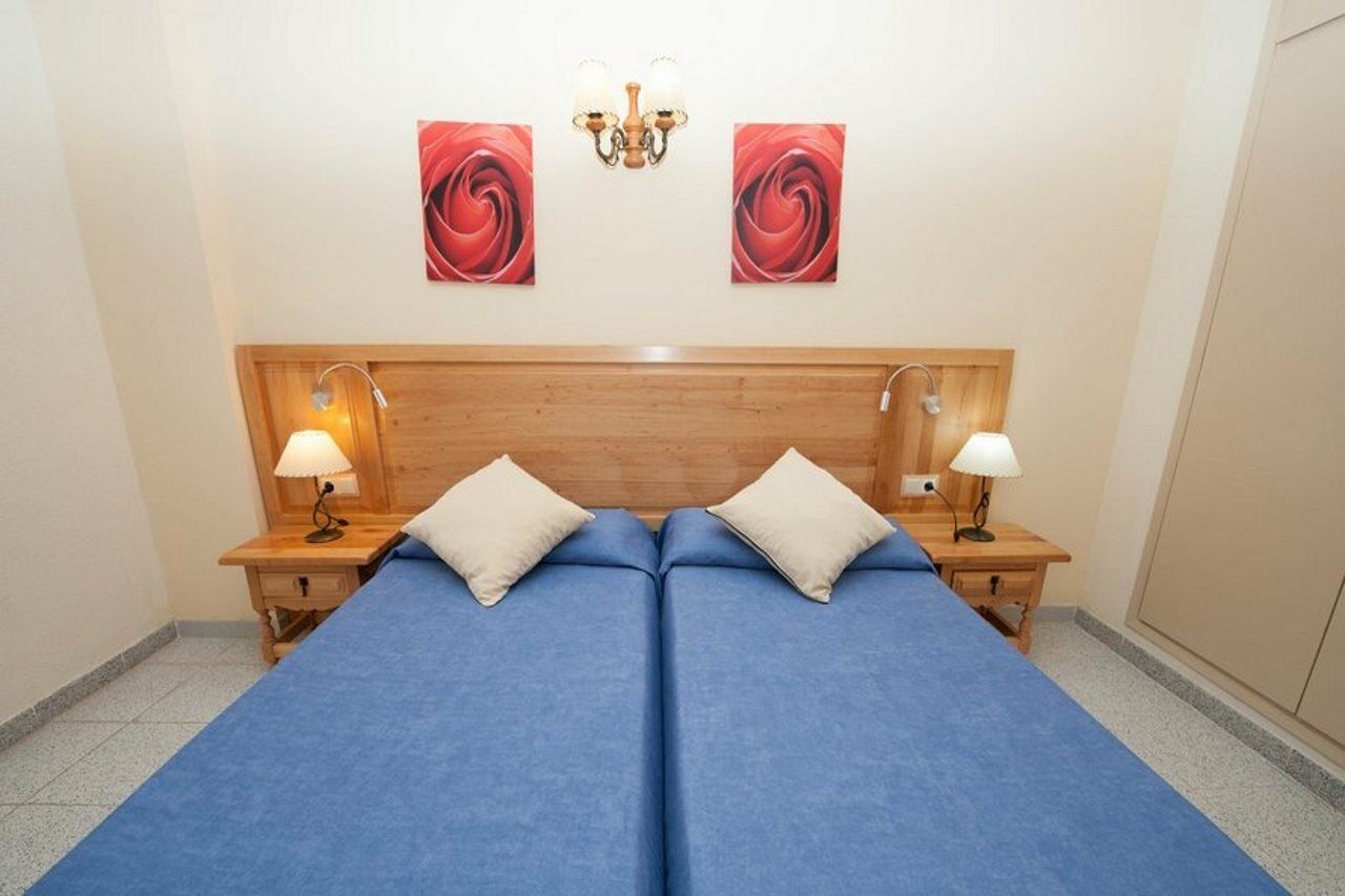 Casa Luis Apartments Santa Eularia des Riu Ngoại thất bức ảnh